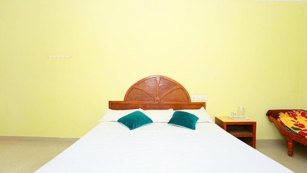 Hill Green Home Stay Теккаді Екстер'єр фото